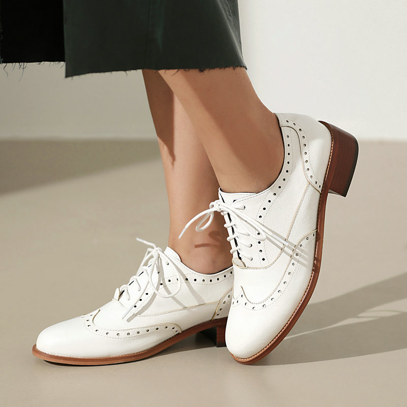 Oxford Shoes Brogue - Женские туфли-оксфорды броги на шнуровке, на