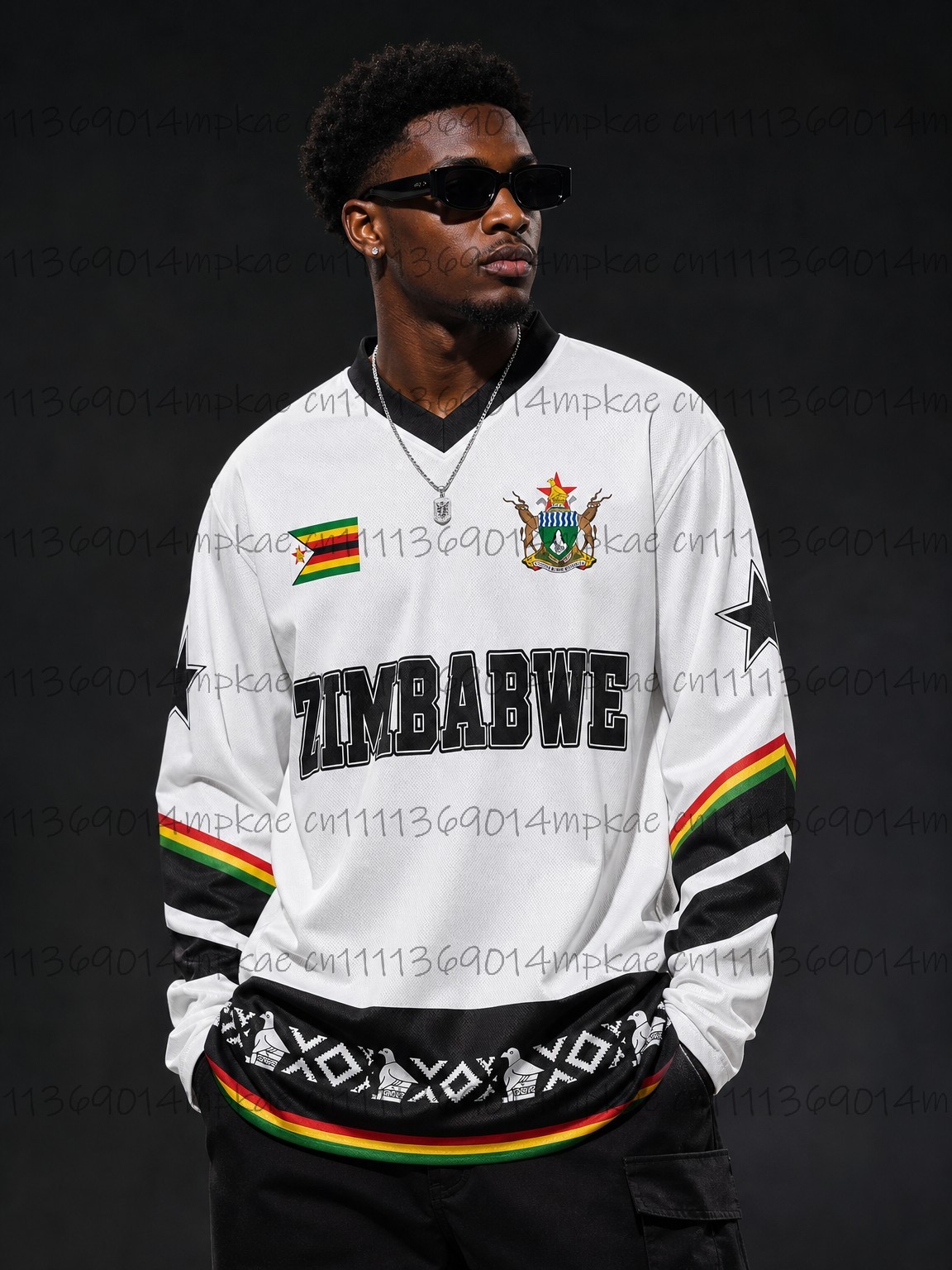 Mens Fashion Top - Мужская футболка с V-образным вырезом и